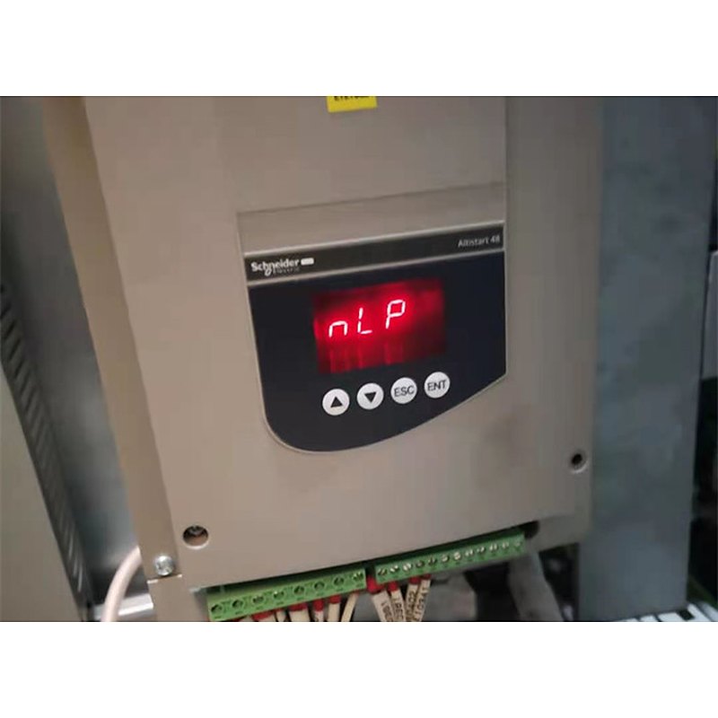 施耐德ATS48软启动器维修现场 施耐德ATS48软启动器维修现场
