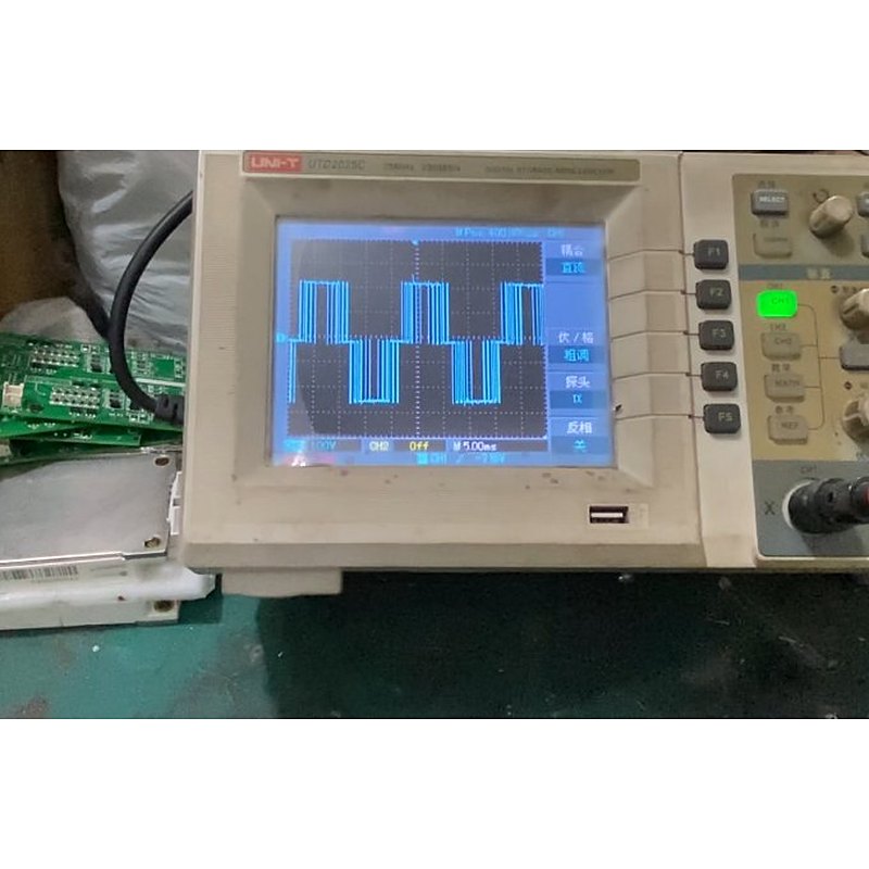 新风光SVG驱动脉冲示波器测试 新风光SVG驱动脉冲示波器测试